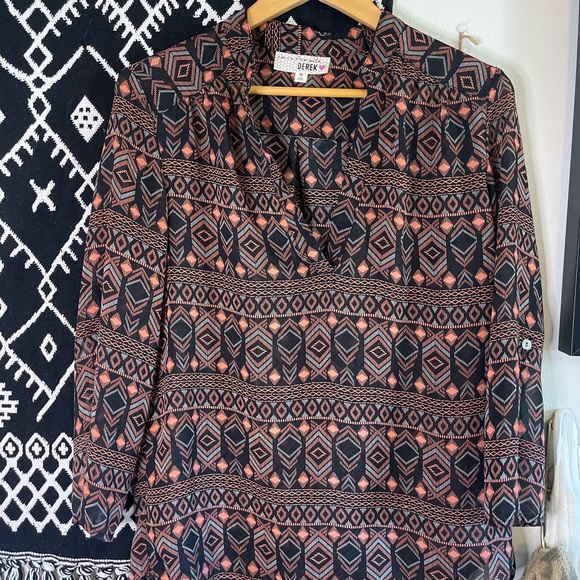 Polyester Print Top - Picture 3 of 6